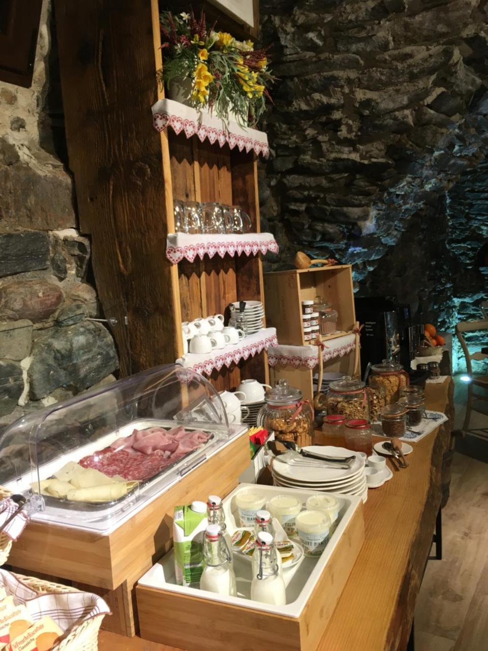Nicomat Rooms Domodossola Zewnętrze zdjęcie